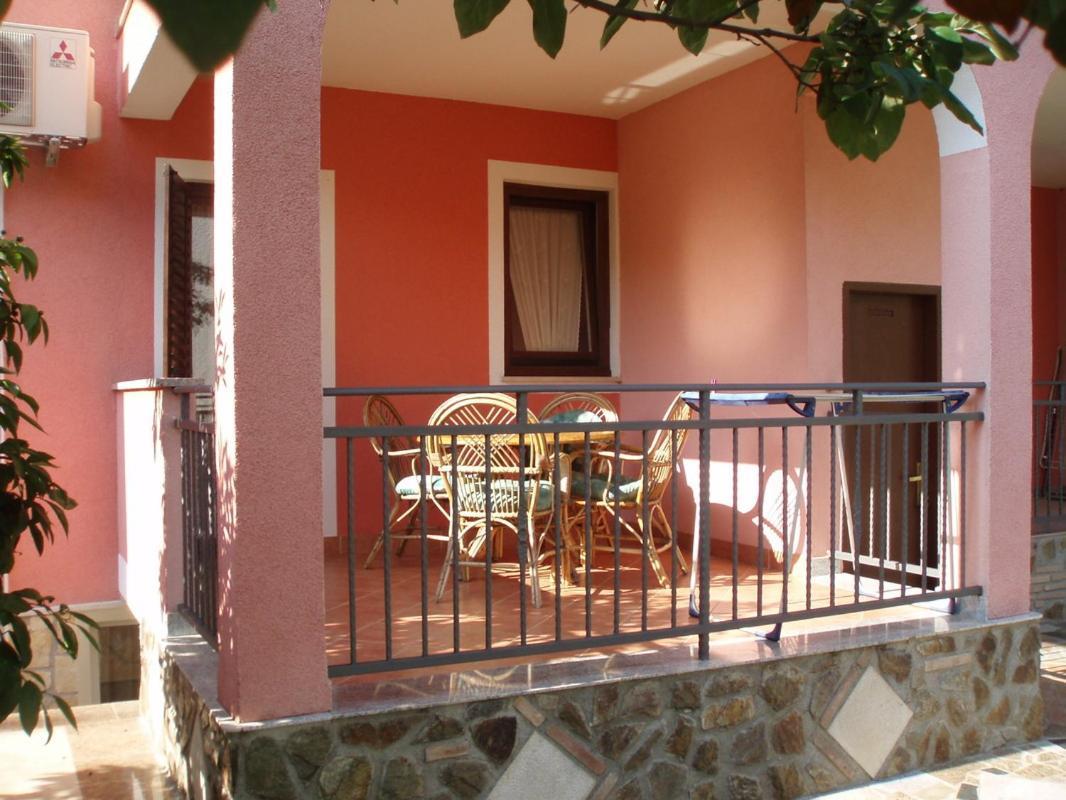 Villa Diana Apartments Porec Exterior photo
