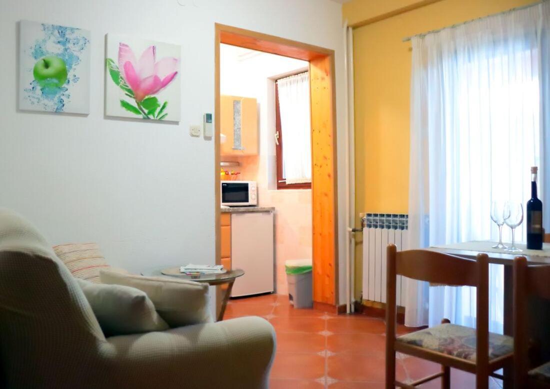 Villa Diana Apartments Porec Exterior photo
