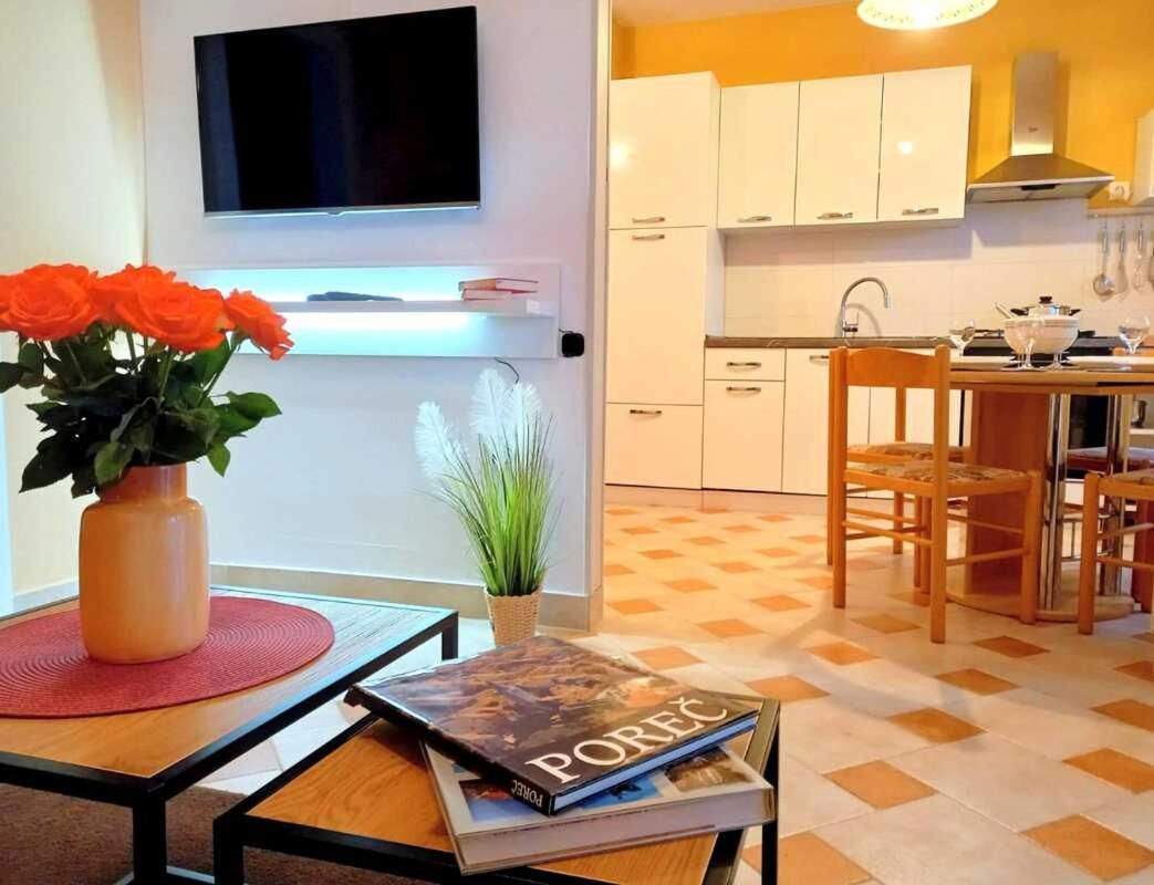 Villa Diana Apartments Porec Exterior photo